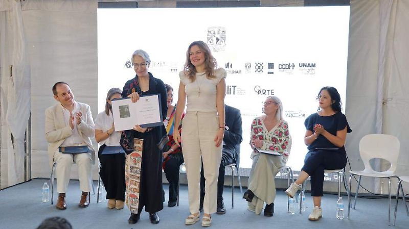 Feria del Libro y la Rosa